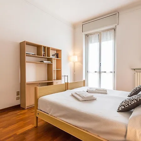 Apartment Solari Bright Milan